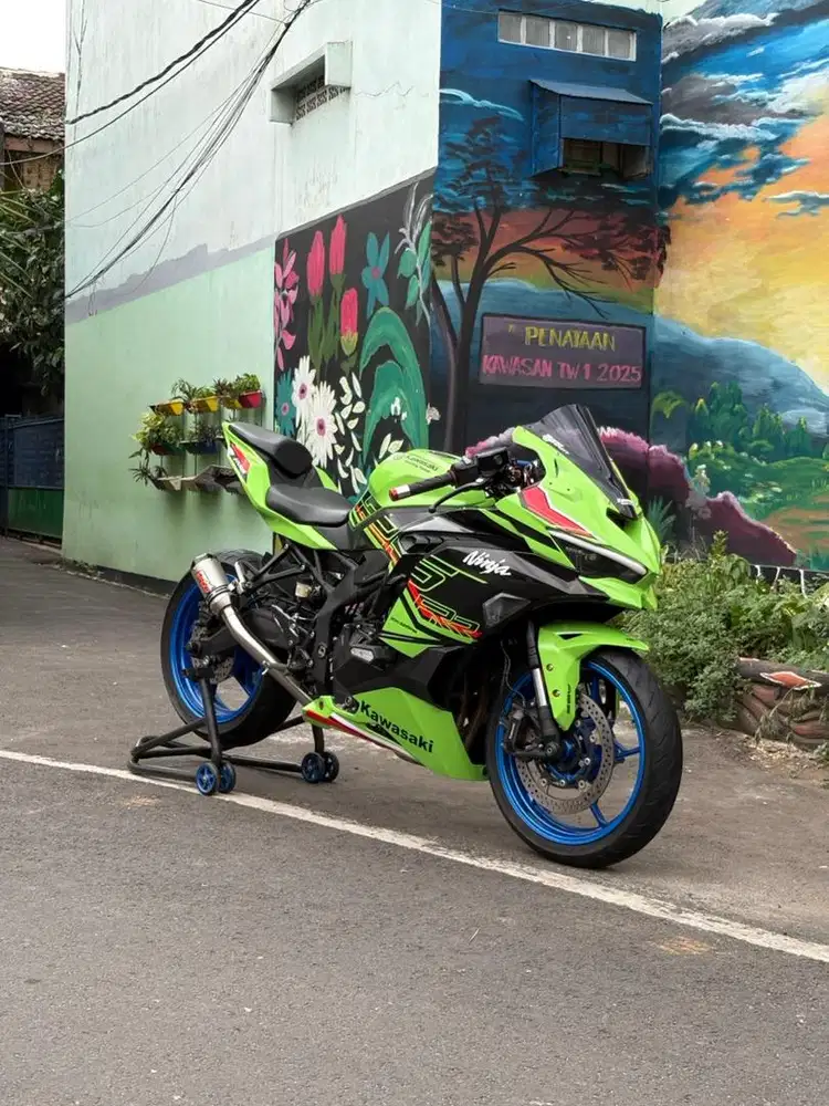 Kawasaki ZX25R Abs 2023 Termurah! Full Modif Decal KRT!