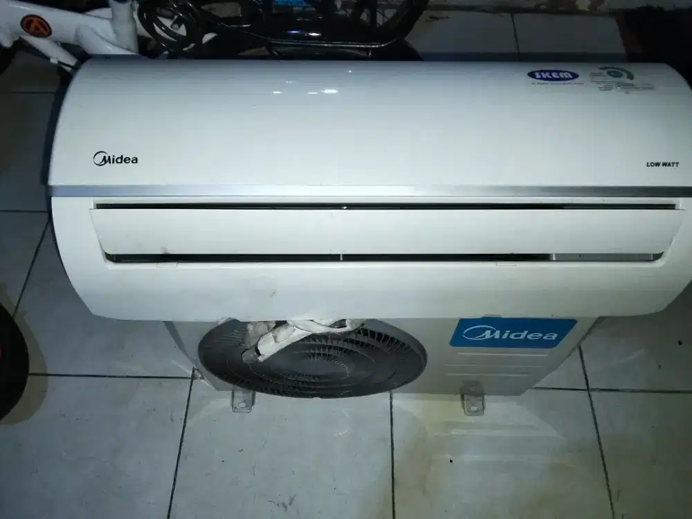 AC Midea 1/2 pk
