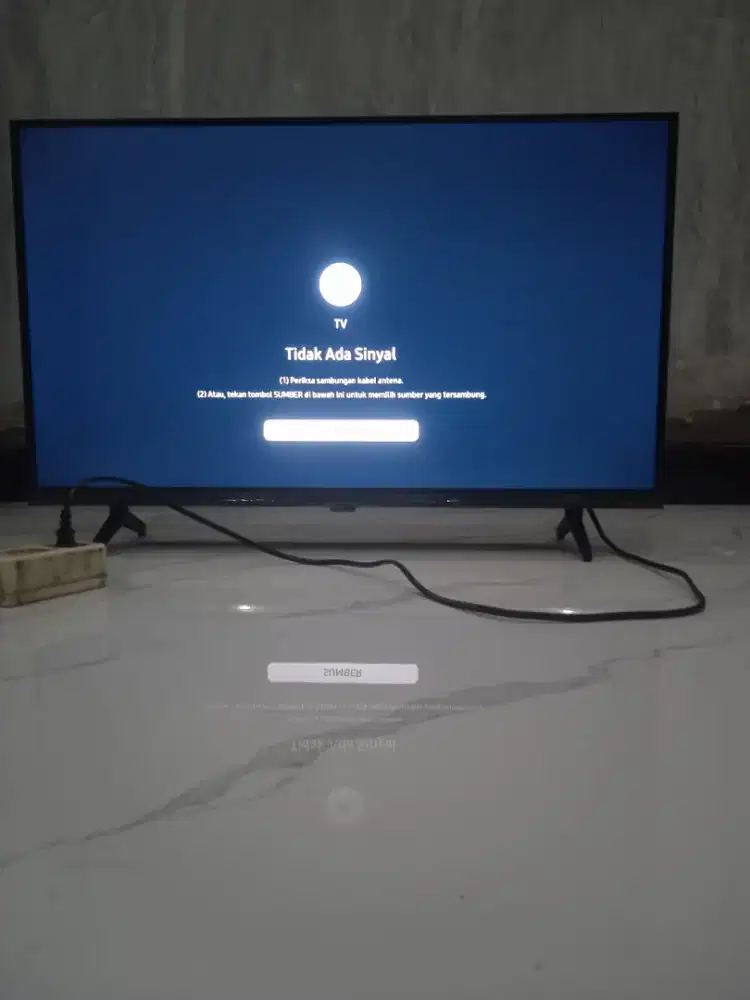 Samsung smart TV 32in