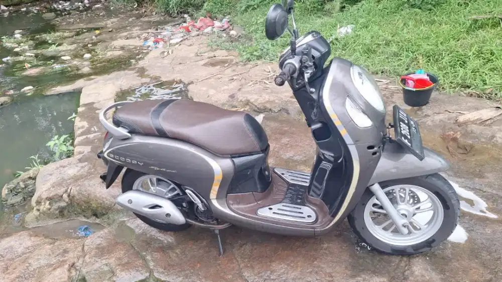 Di jual Scoopy tahun 2021