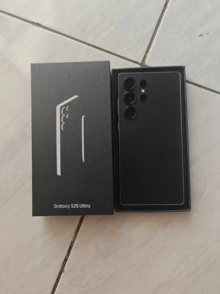 Samsung S25 Ultra 12/512gb sein