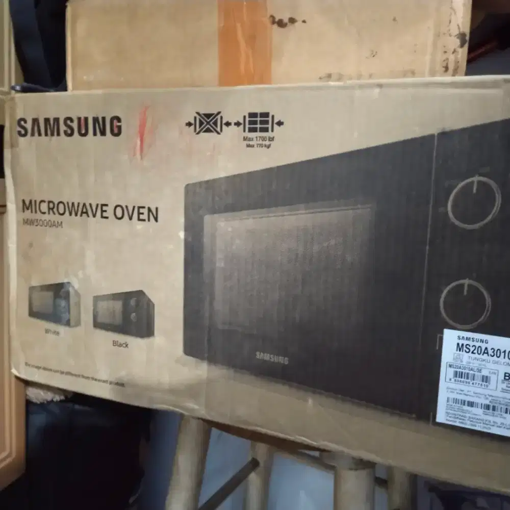 SAMSUNG MICROWAFE OVEN MW3000AM