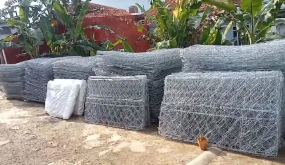 Kawat galvanis anti karat dan lapis PVC