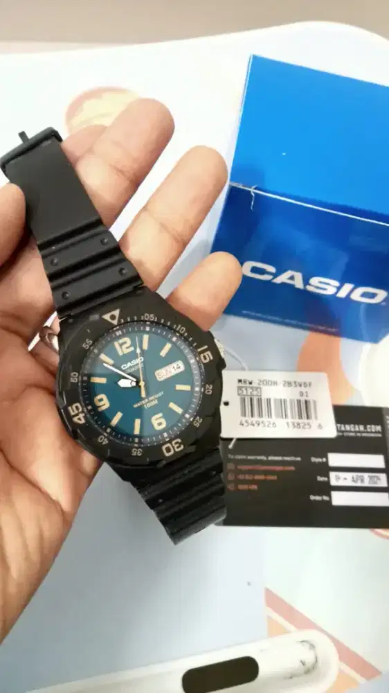 Jam Tangan Pria Casio MRW-200H