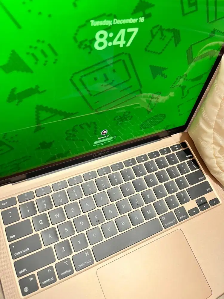 Macbook Air M1 8/256 Rose Gold - Cycle Count 118