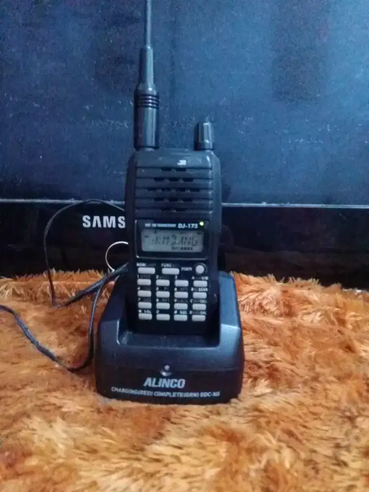 HT ALINCO DJ 175 VHF