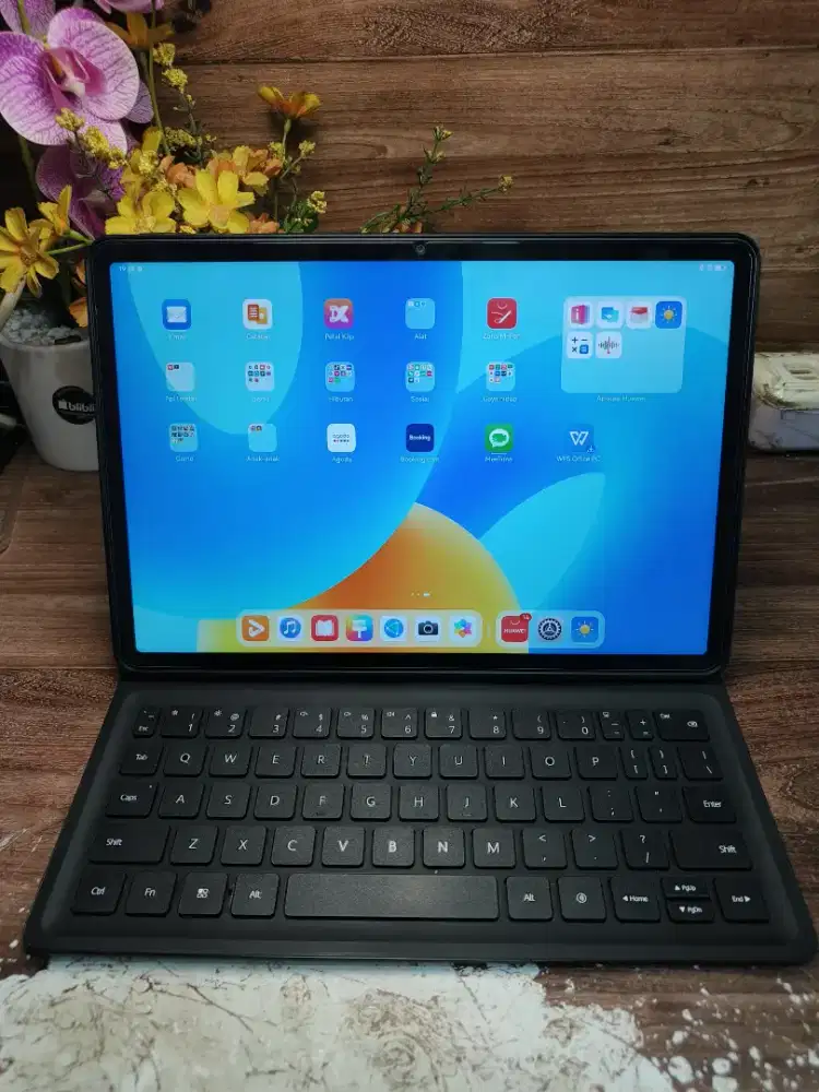 Huawei matepad 11.5 grey

8/128 - wifi 

Include keyboard + charger