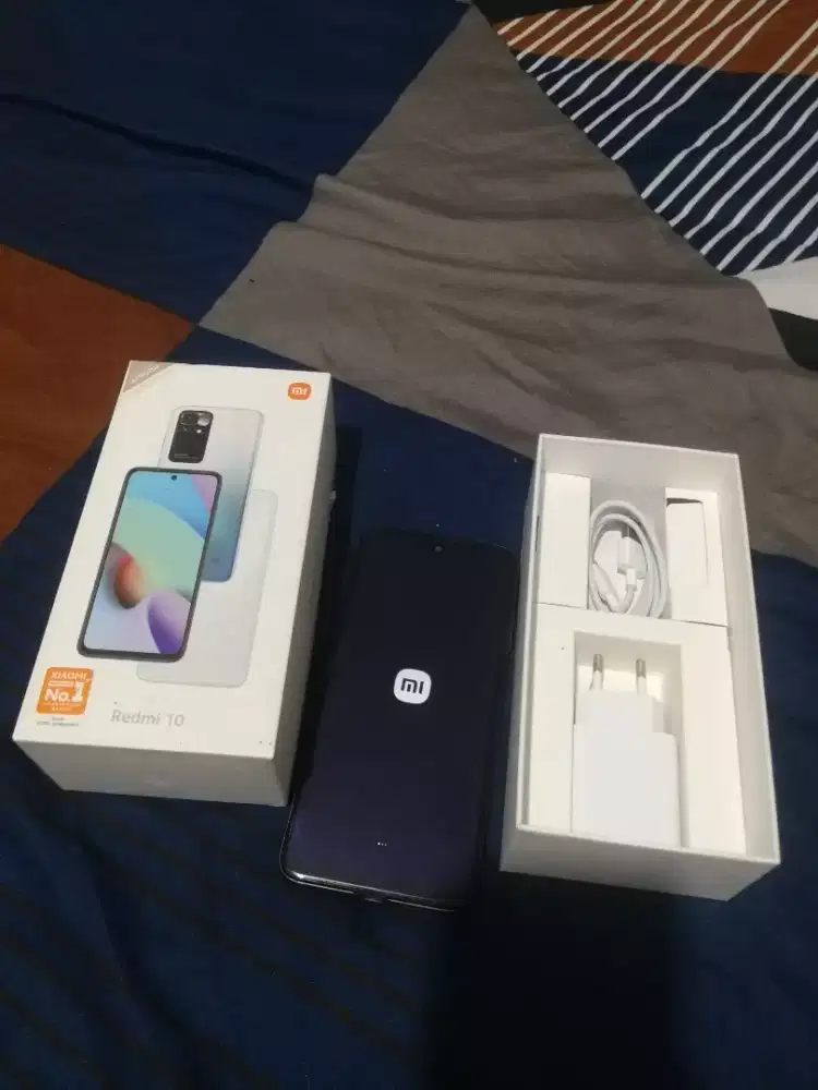 Xiaomi redmi 10 6/128 Normal, lengkap