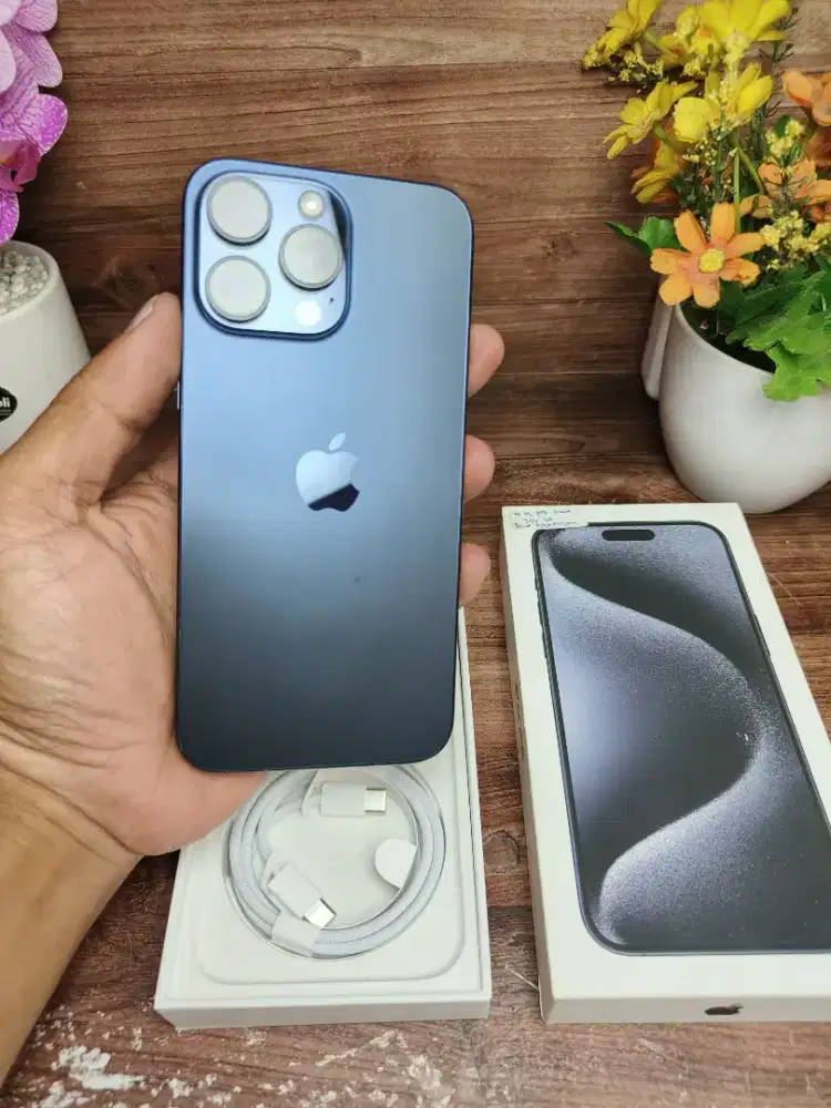 Iphone 15 pro max 256 GB blue
Mulus 97% Hb 84%
Fullset original
