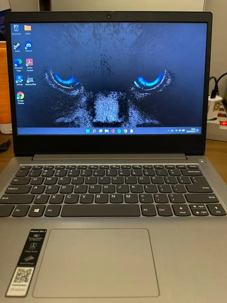 For sale: Laptop Lenovo idepad slim 3