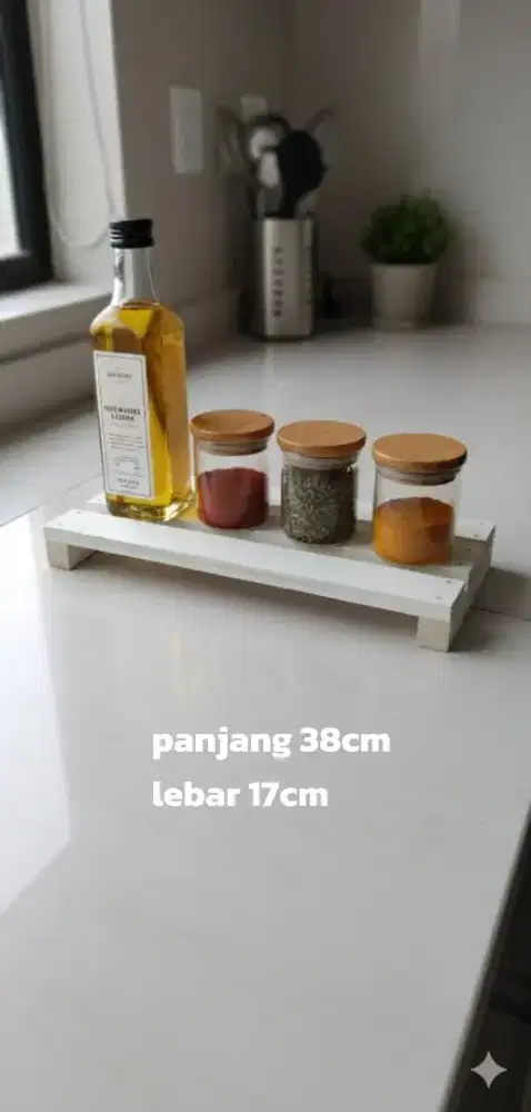 Tatakan atas meja serba guna