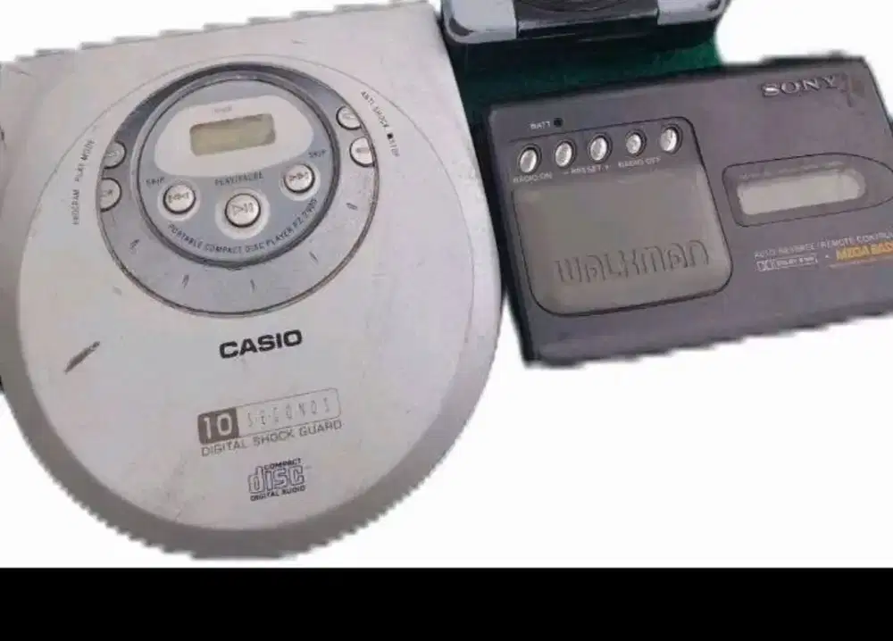 Walkmann Sony dan CD Player Casio