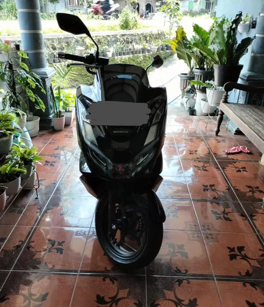 Honda PCX CBS 160 2023 km 23.000an