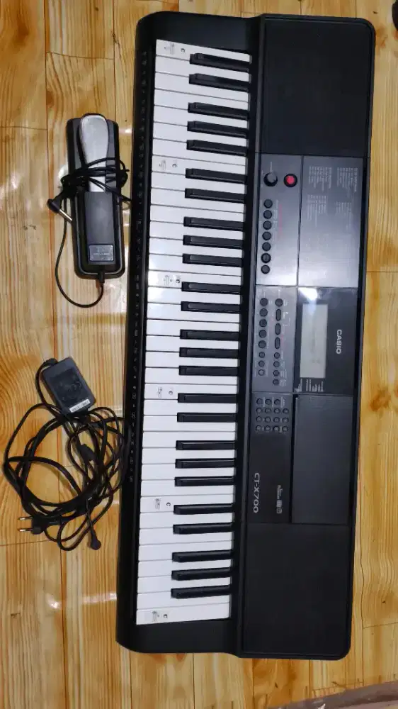Keyboard Casio CTX 700