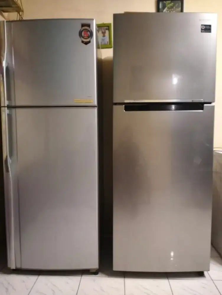 Pendingin rumah tangga kulkas jumbo mulus kondisi85%