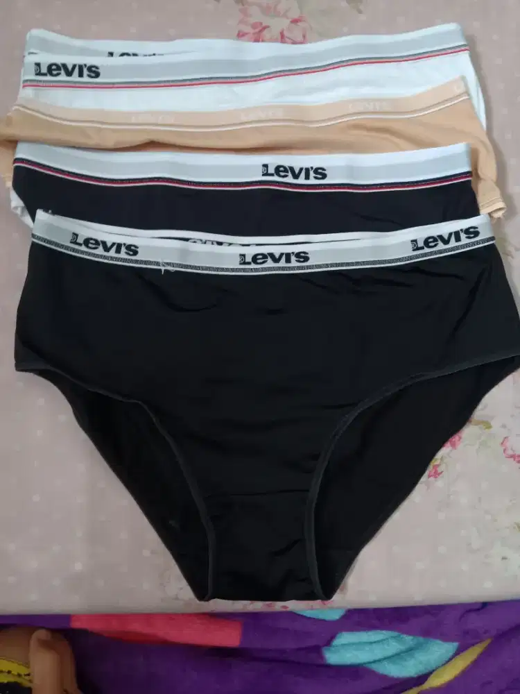 Celana Dalam Wanita Isi 5