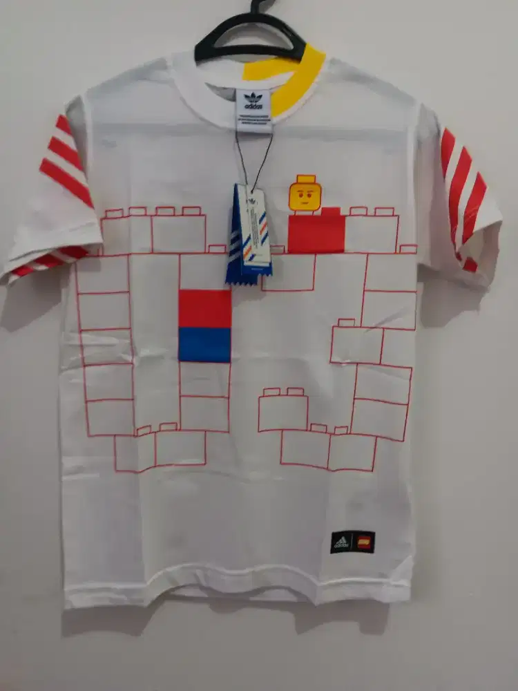 Kaos Anak Corak Lego