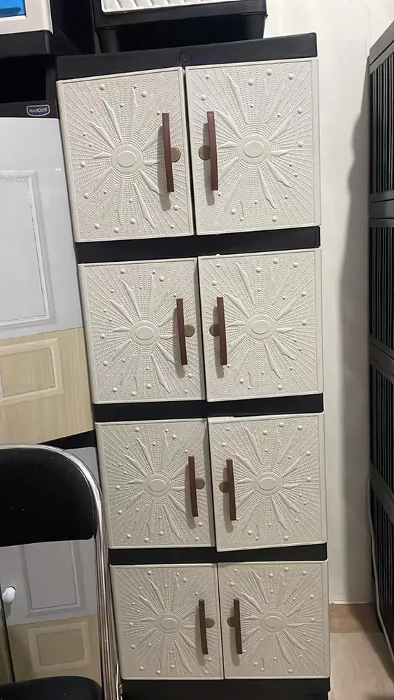 LEMARI PLASTIK SUSUN