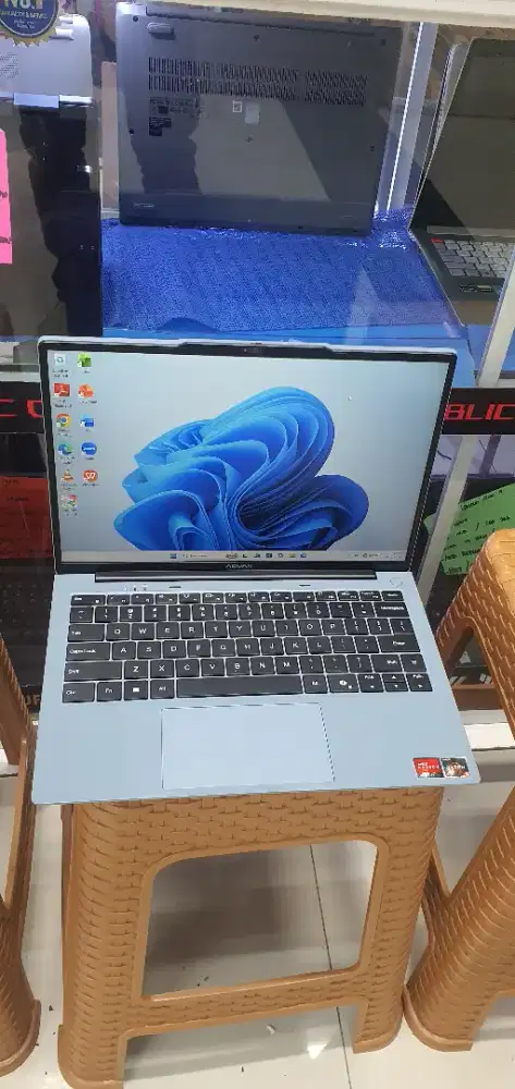 Advan workmate likenew