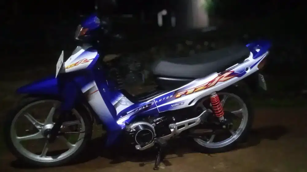 Yamaha F1zr 2003 biru
