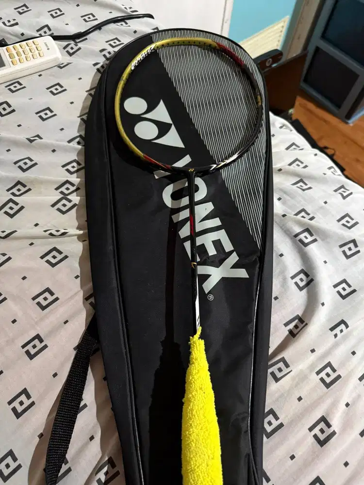 Yonex Voltric LD Force SP 4UG5 (Lin Dan Olympic 2016)