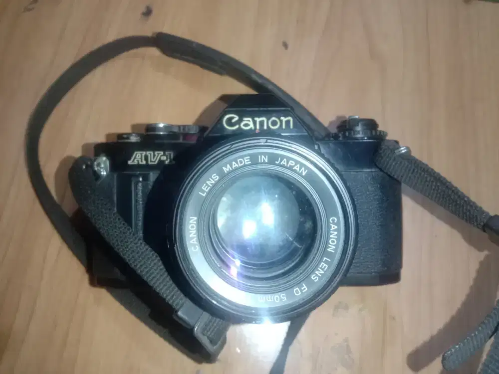 canon AV-1 vintage