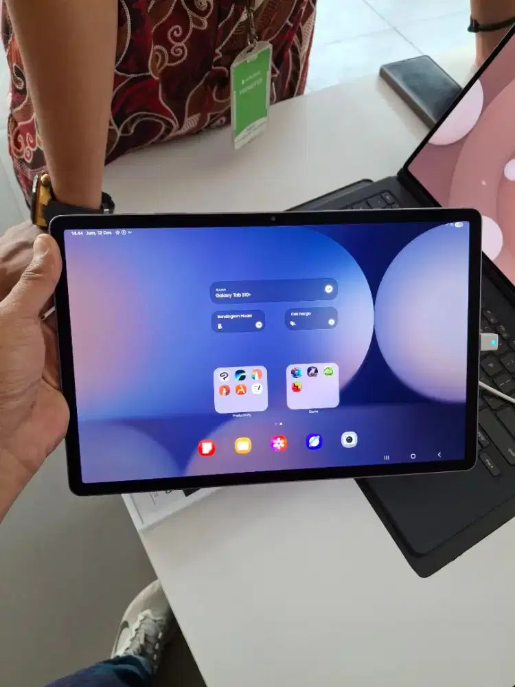 Samsung TAB S10+ PWP Bundle Keyboard, Cover Case dan Free Speaker HIFI