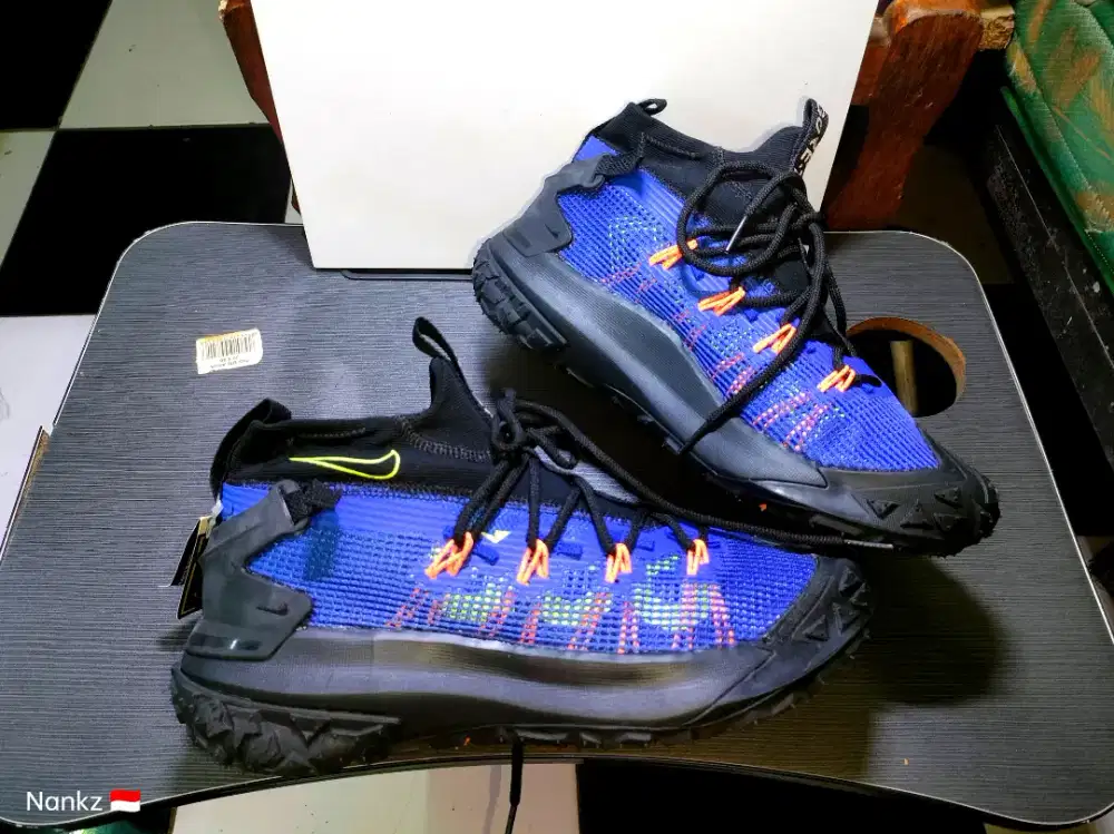 NIKE ACG MOUNTAIN fly 2 react