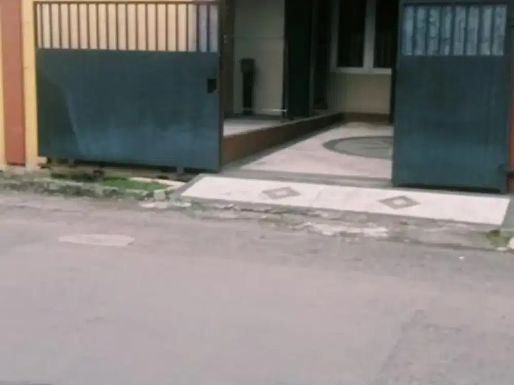 rumah siap huni loasi strategis dekat summarecon bandung