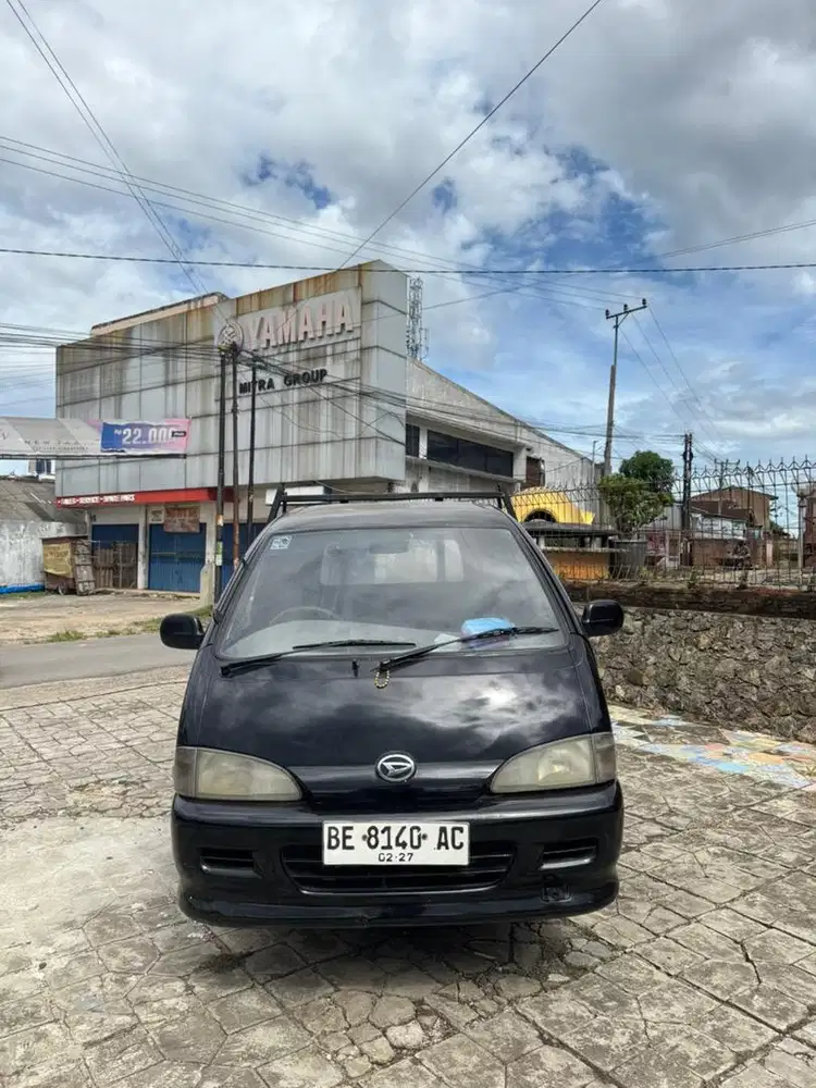 Daihatsu zebra pick up MT 2005