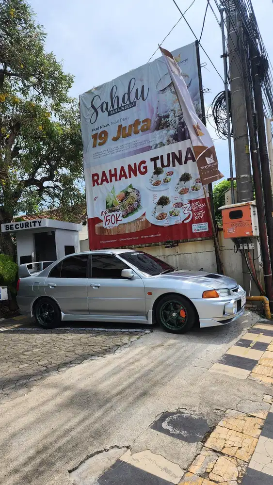 Mitsubishi Lancer Evolution 2002 Bensin