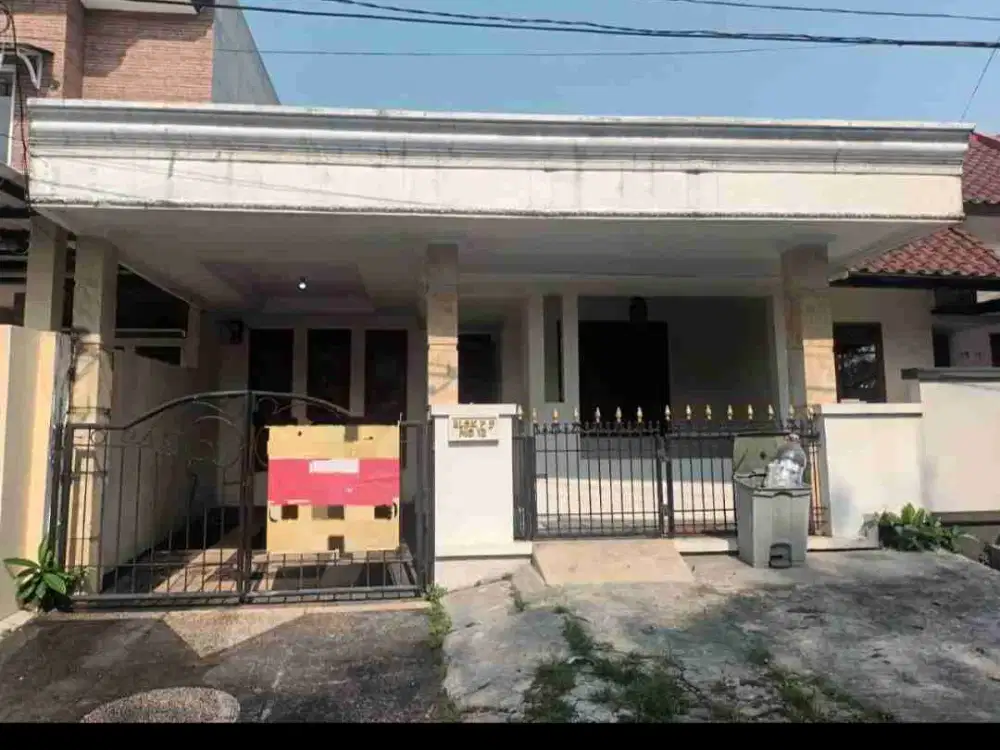 DIJUAL RUMAH VILLA MELATI MAS