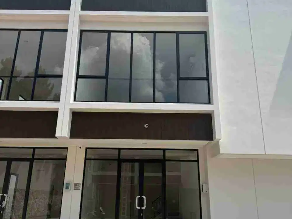 Dijual Ruko  Sorento East Baru diGading serpong