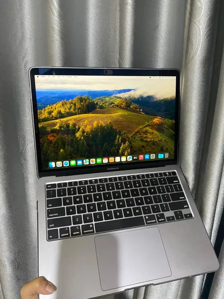Macbook Air Retina, 13-inch, 2020 intel core i3