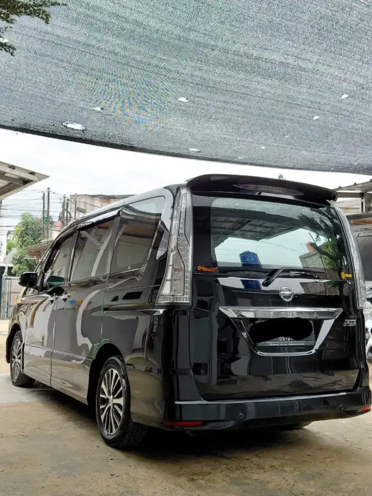 Harga cash 165jt Nissan SERENA C26 HWS AT Th 2017 2018