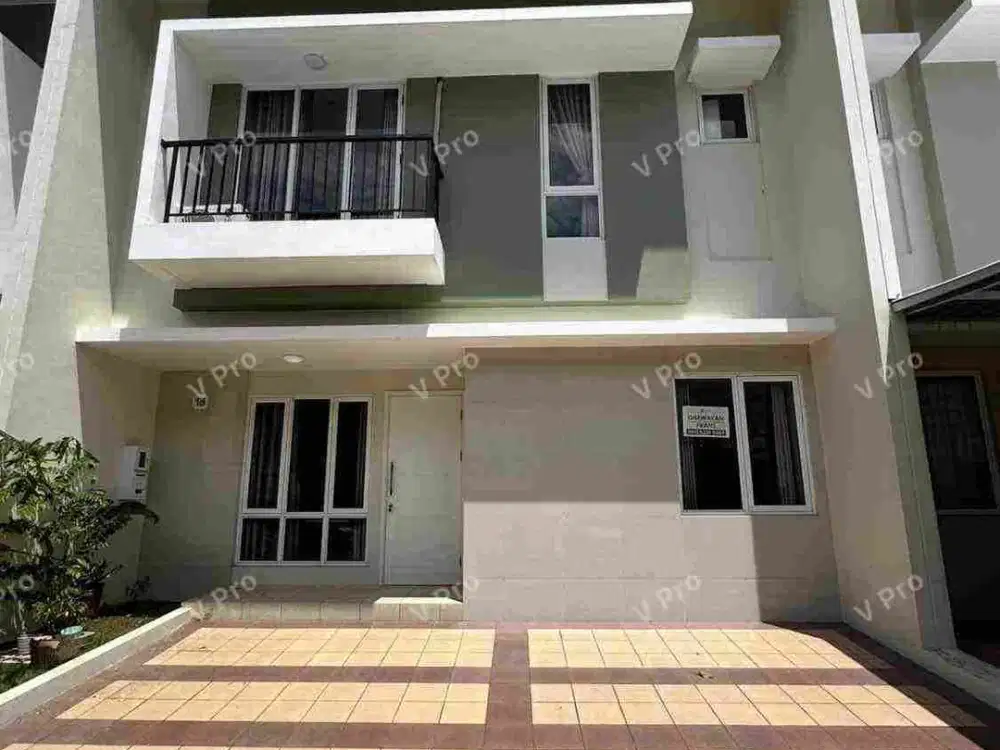 disewakan rumah dua lantai full furnish di summarecon mutiara makassar dekat dari bandara dan gerbang toll