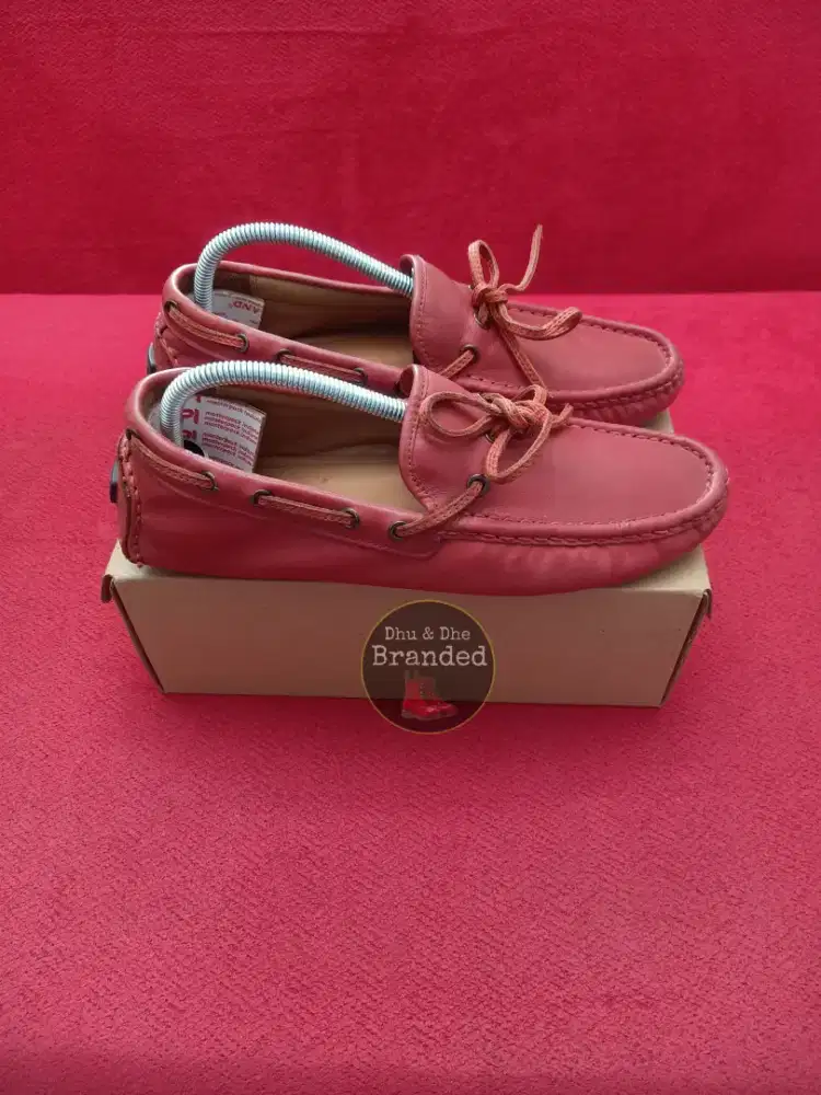 Sepatu slip on coach size 41 mewah