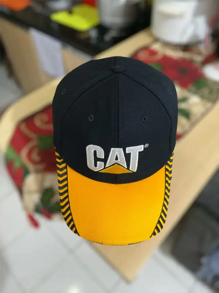 TOPI CAT CAPS CATERPILLAR ORI BEKAS