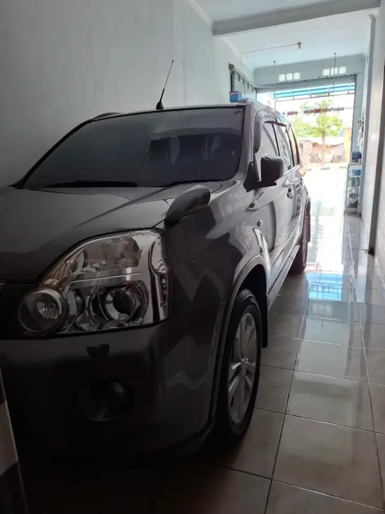 Nissan xtrail 2.5 ST A/t