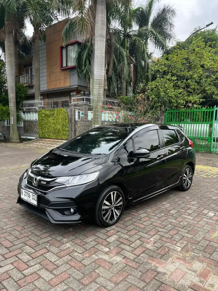 Honda Jazz RS 2020 Matic Terawat Mulus No Minus Low KM