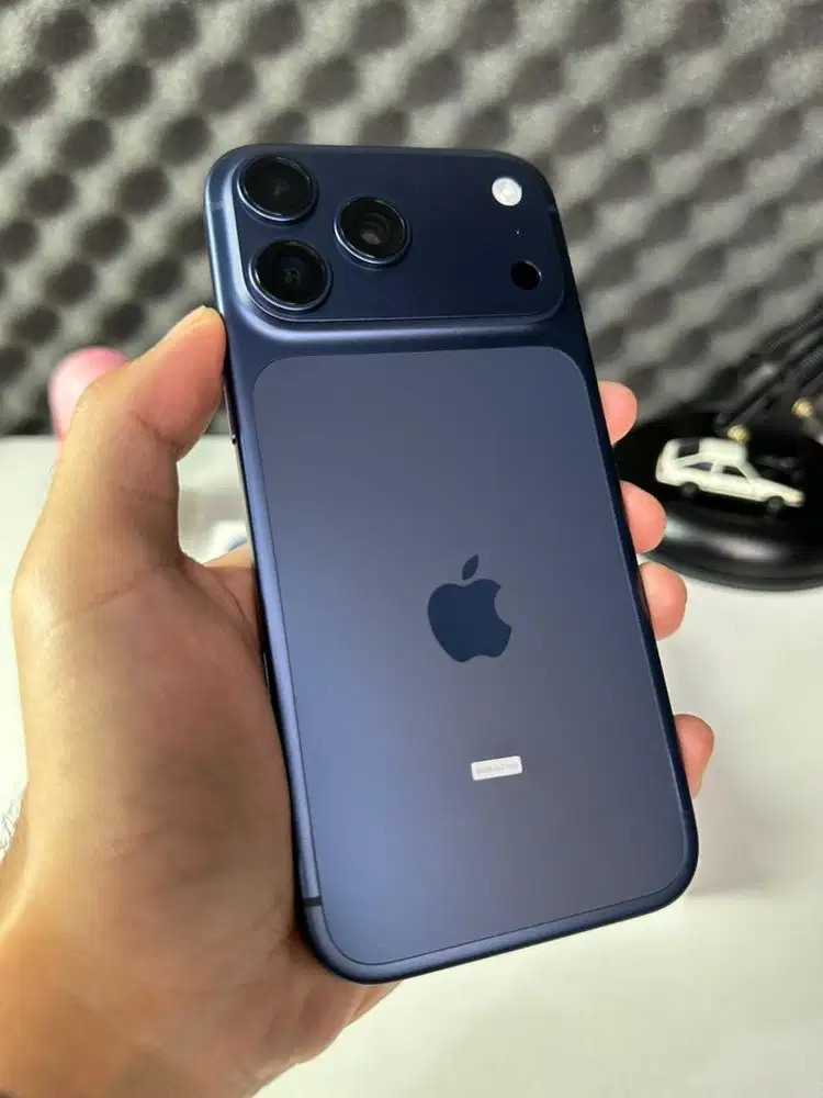 iPhone 17 Pro Max 256gb Deep Blue iBox