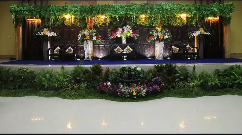 Dekorasi Pelaminan Gebyol Jati Tua