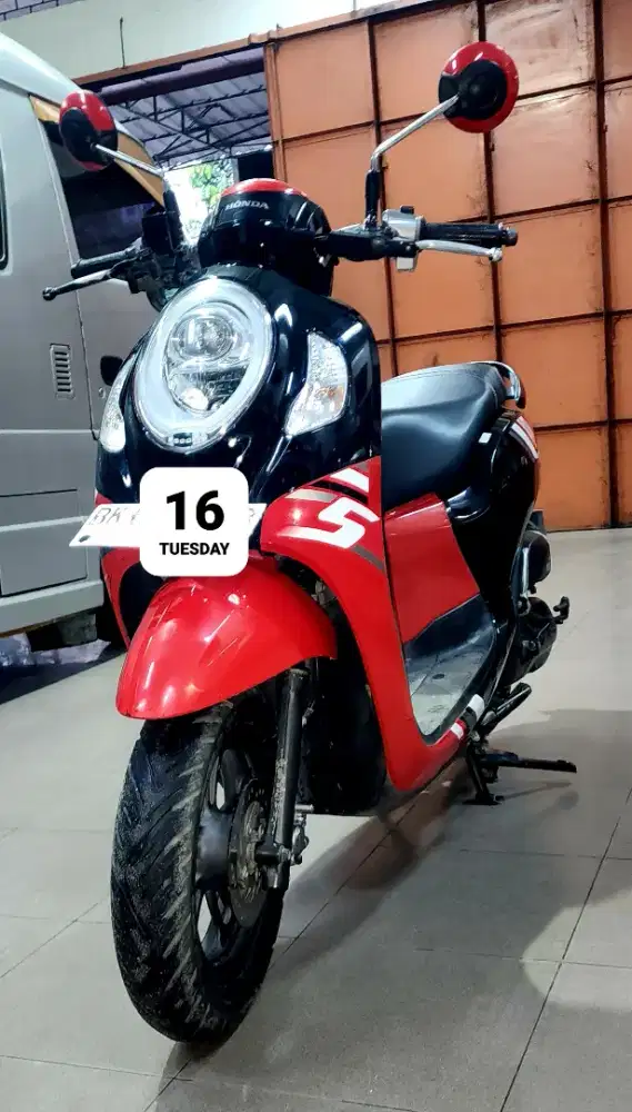 Honda Scoopy A/T