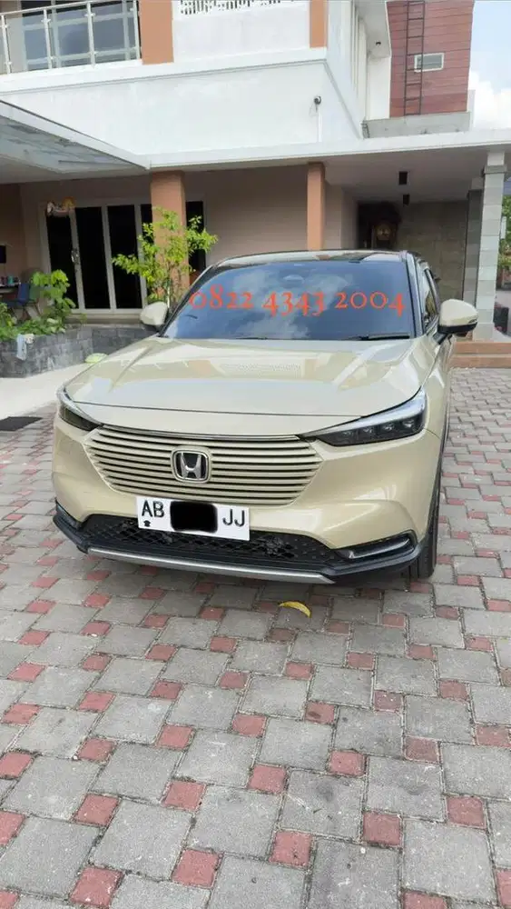 HRV SE (send khaki two tone)