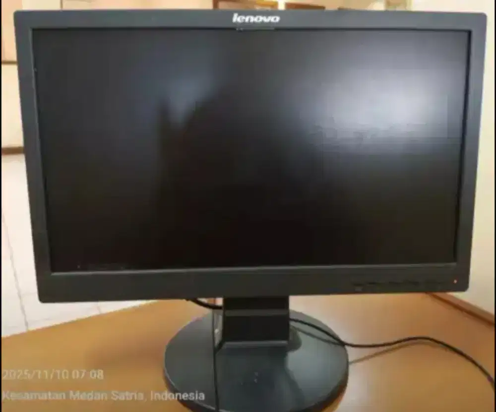 Lenovo monitor 18 inch