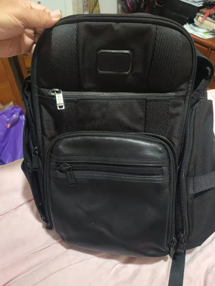 Tumi Alpha Bravo Original Otentik Kondisi Mulus Variasi Kulit Asli