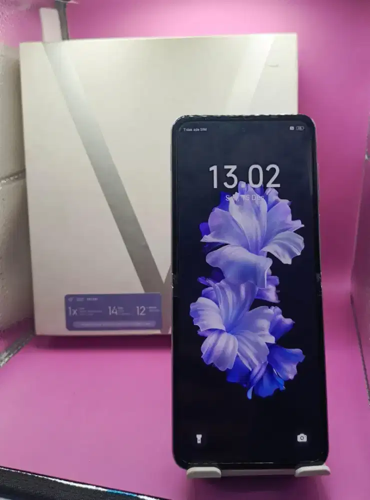 TECHKNO PHANTOM 5 FLIP 5G RAM 8+4/256GB ORIGINAL MULUS NOMINUS LIKE NE