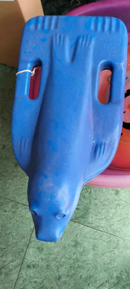 Papan Pelampung Renang