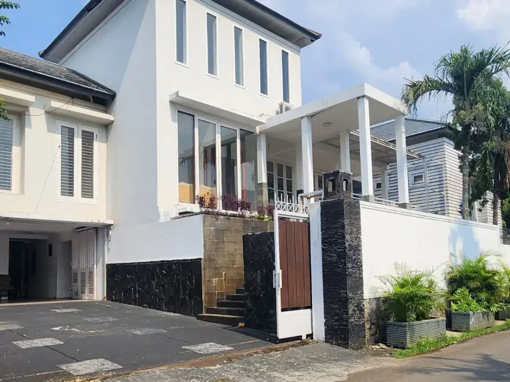 Dijual RUMAH Mewah Cantik Jl. Benda, Jagakarsa,  Jakarta Selatan