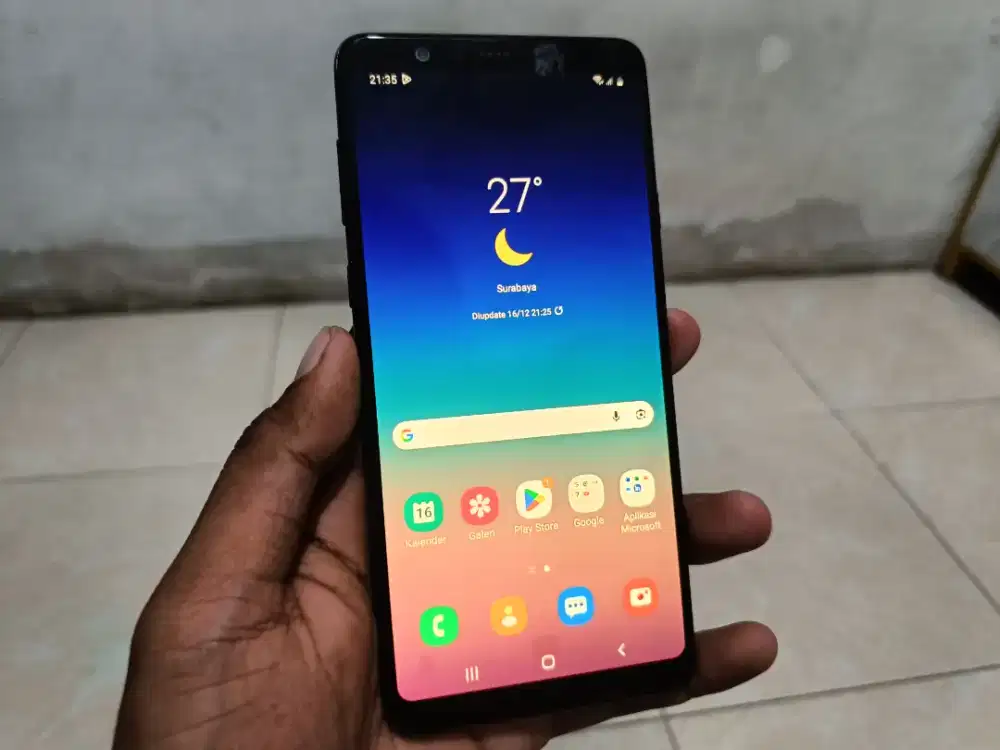 Samsung Galaxy A8 Star Ram 4GB Rom 64GB Samsung Galaxy A8 Star Murah